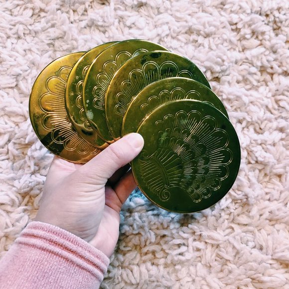 Vintage Other - Vintage Set of 6 Gold Seashell Coasters w/ Backing